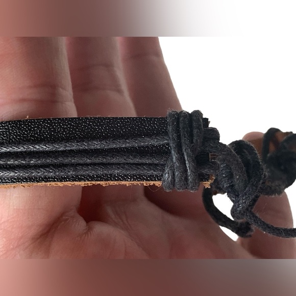 Tribal Black Leather & Cord Imitation Crocodile Tooth Mens Bracelet Jewelry - Picture 6 of 10
